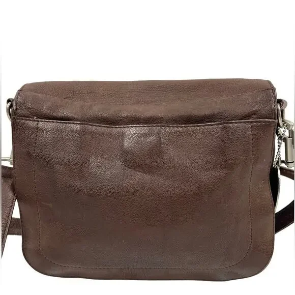 Kenneth Cole Boho Vintage 90s Y2K Boho Aged Leather Crossbody Flap Saddle Bag